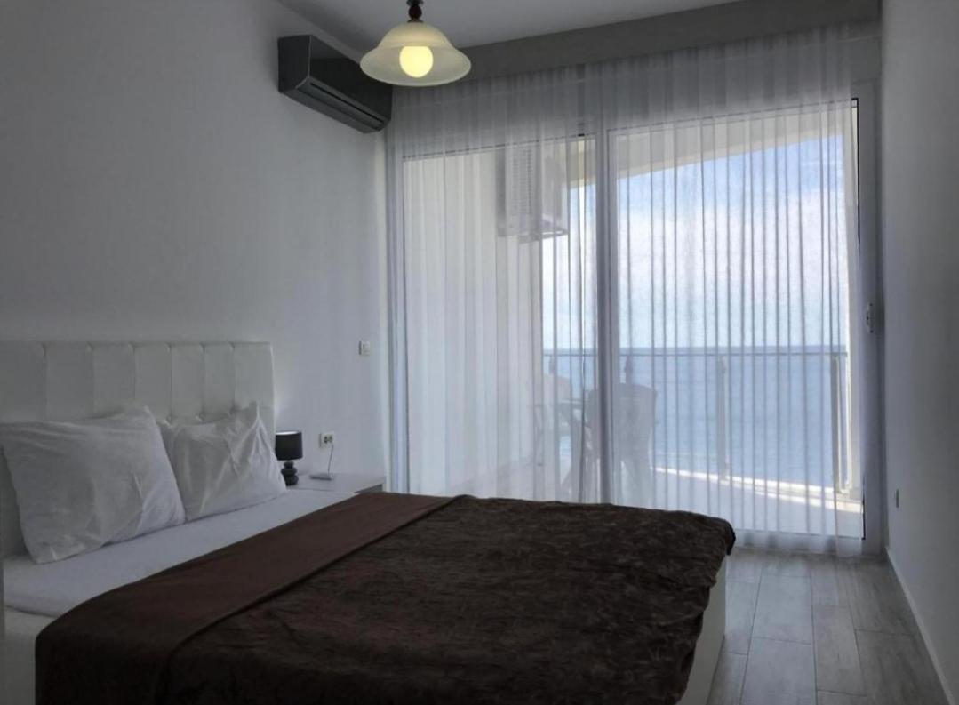 Paradise Beachfront View 2 Dobra Voda Ngoại thất bức ảnh