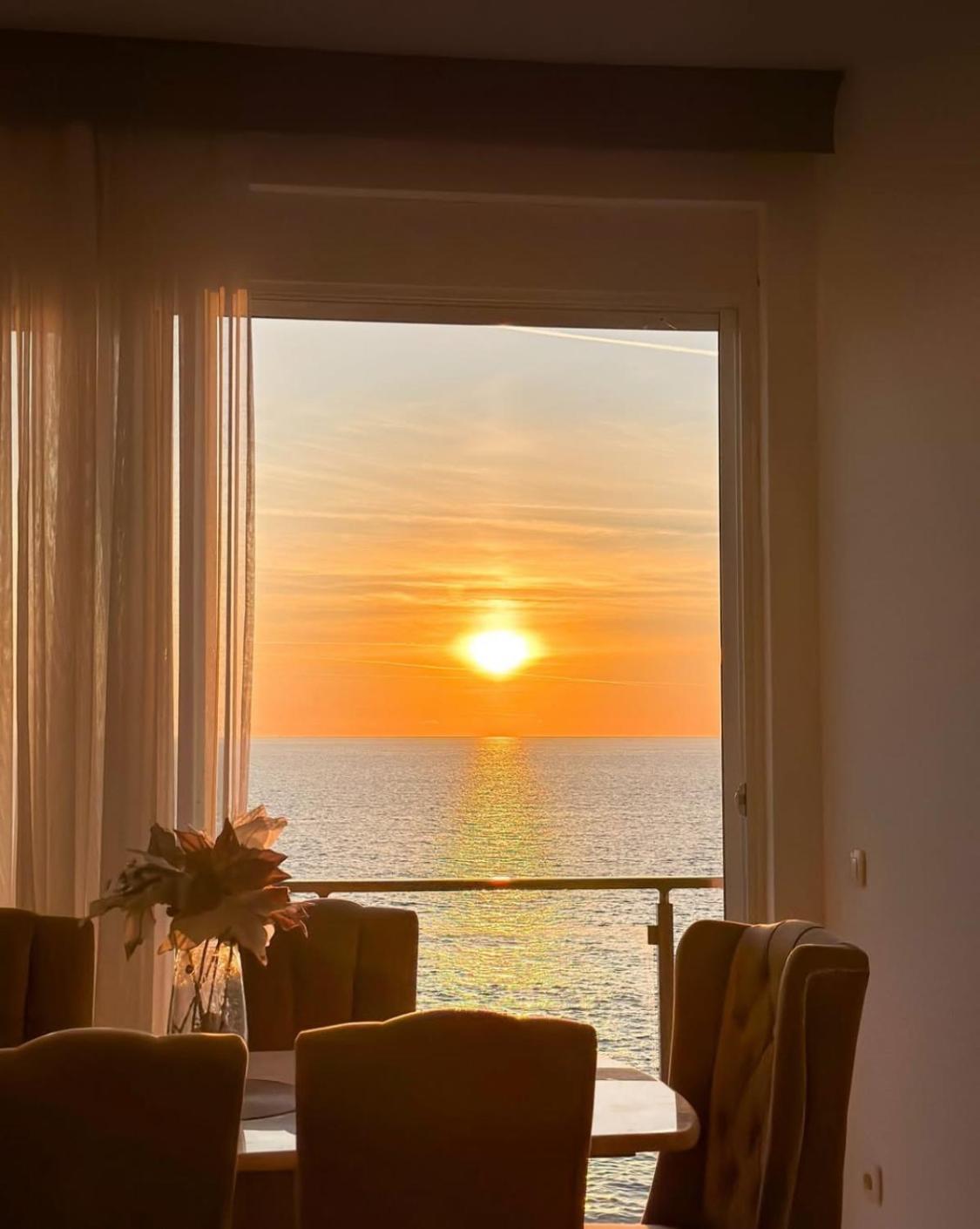 Paradise Beachfront View 2 Dobra Voda Ngoại thất bức ảnh